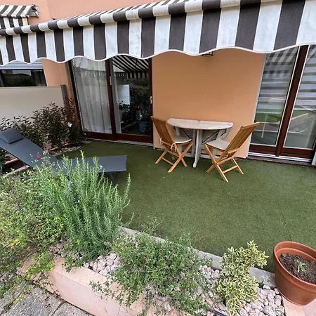 Διαμέρισμα Avec Terrasse, Front De Et Proche Du Centre