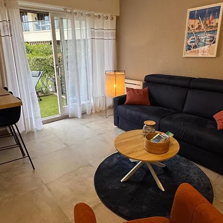 Charmant Studio Avec Terrasse- Front De Mer - Proche Du Centre Et Gare Tgv 公寓 Saint-Raphaël